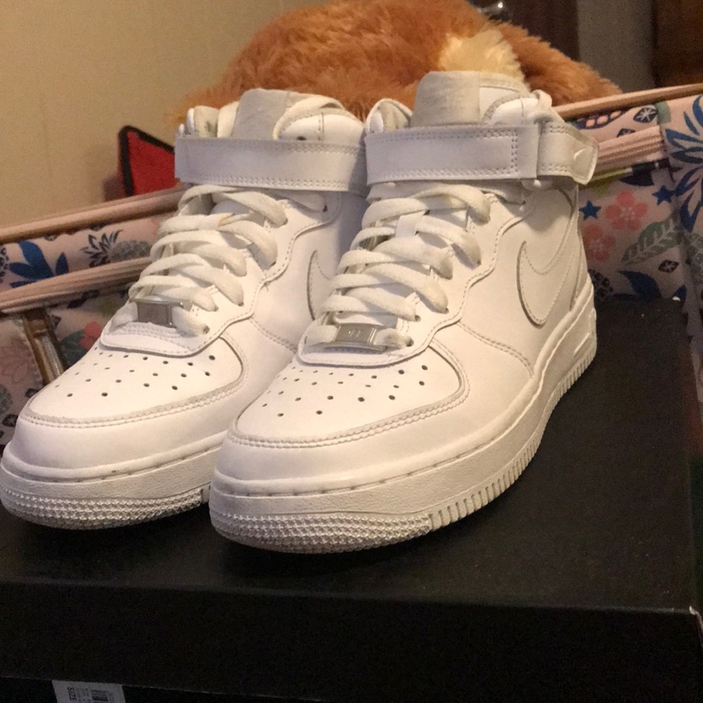 Air Force’s Boys Grade School Size 5